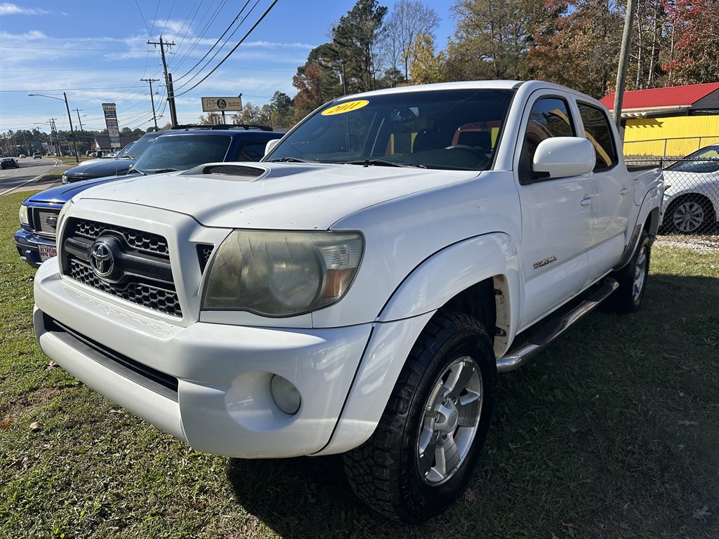 2011 Toyota Tacoma Base's photo