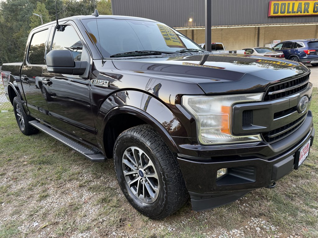 2020 Ford F-150 XLT's photo