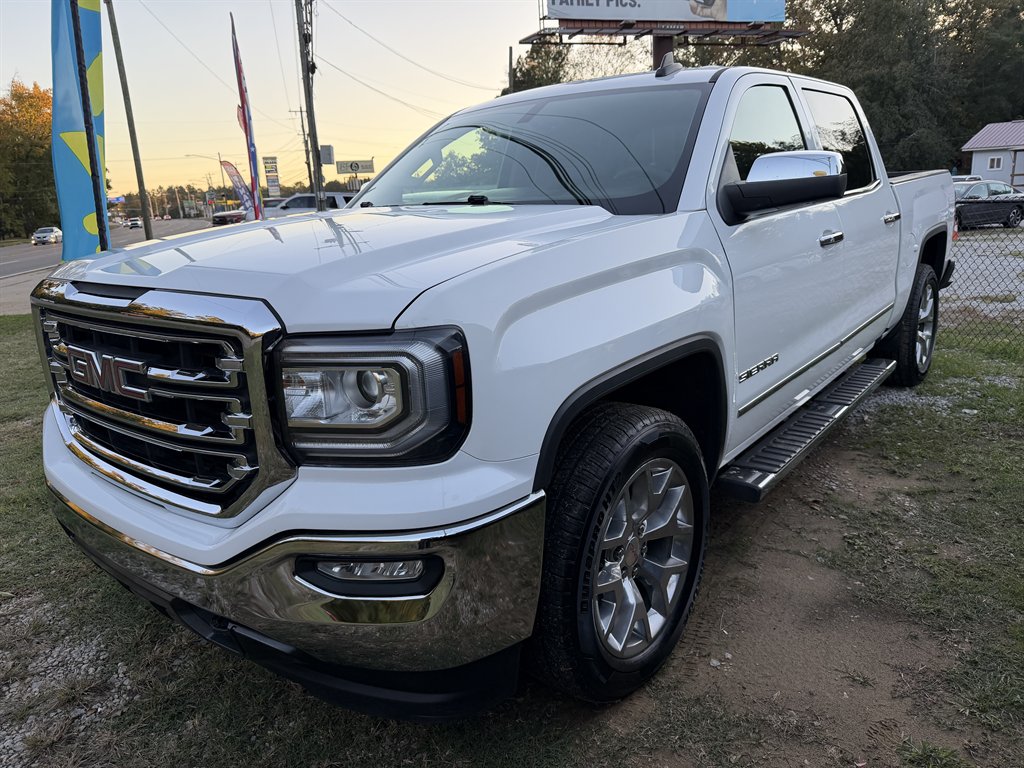 2018 GMC Sierra 1500 SLT's photo