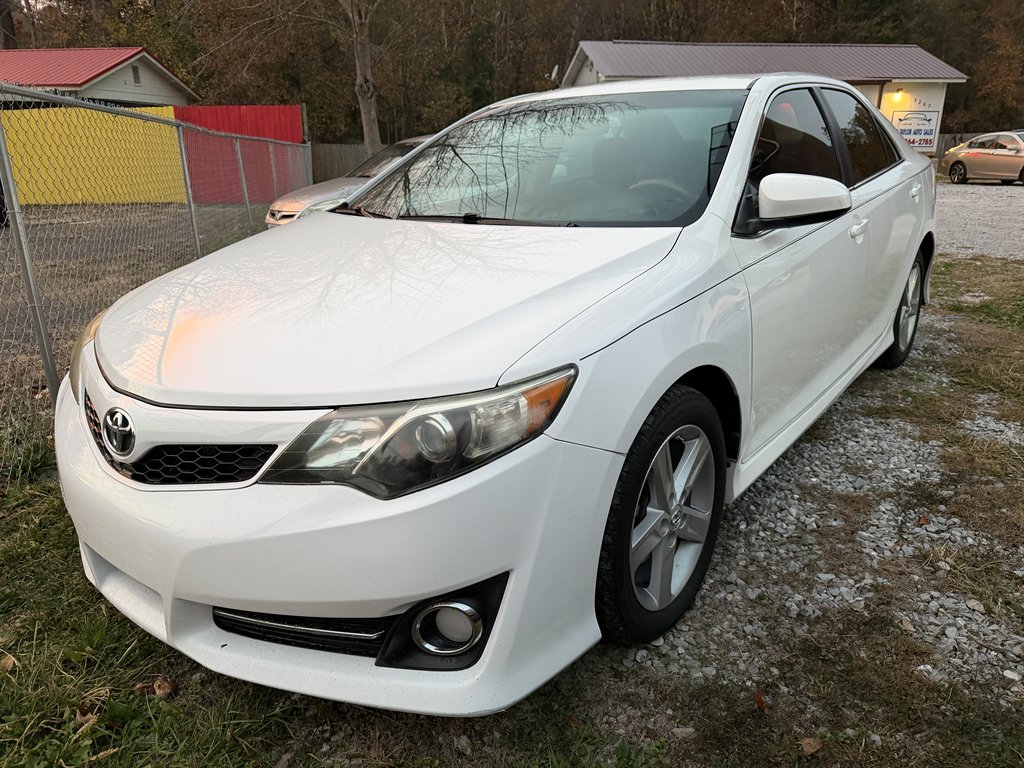 2013 Toyota Camry SE