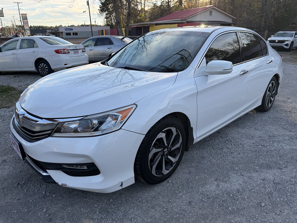 2016 Honda Accord EX-L V-6's photo