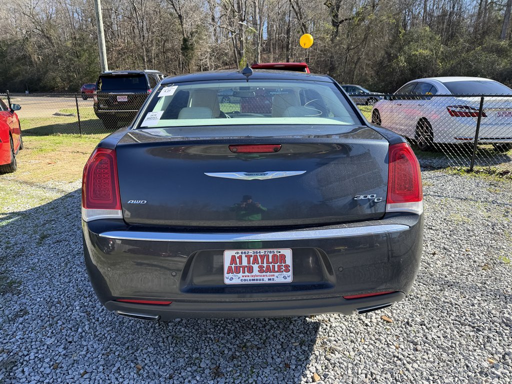 2016 Chrysler 300 C