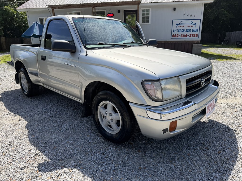 2000 Toyota Tacoma Regular Cab 4AT's photo