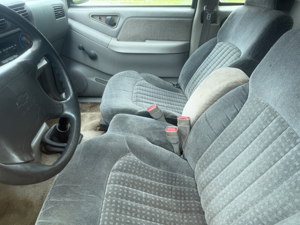 1996 Chevrolet S-10 - Photo 6